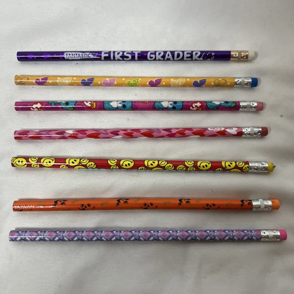 Miscellaneous Pencil Lot TY, First Grader, Holiday Lot Of 7 Unsharpened‎